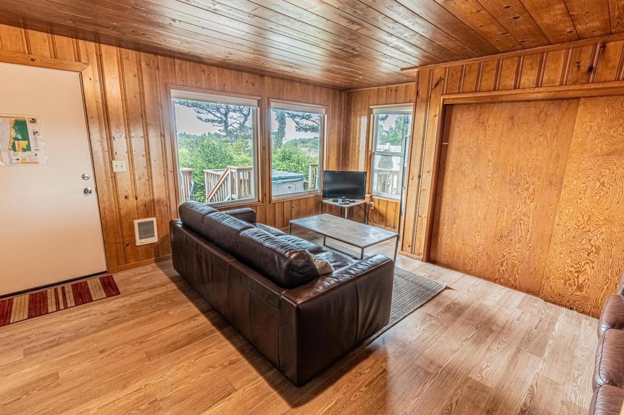 Arnold Beach House 3 락커웨이비치 외부 사진